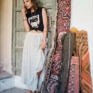 Spell Moroccan Luxe skirt XXS but fits like XS no tie Read description